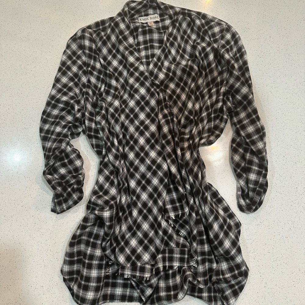 Knox Rose Black and White Plaid jacket